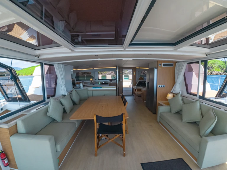 Louer Catamaran avec ou sans skipper Bali à Eden Island