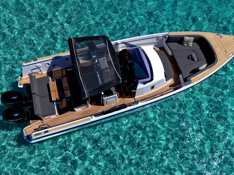 Location à Marina Botafoch - Fjord Fjord 38 Xpress sur SamBoat