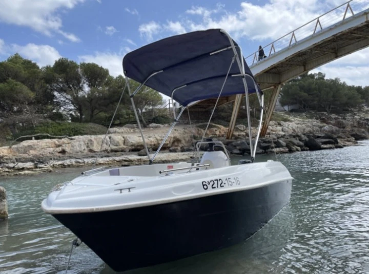 Compass 400 GT a louer à Bay of Santander