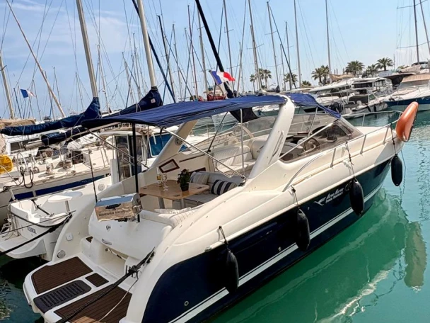Location bateau Airon Airon 325 à Saint-Laurent-du-Var sur Samboat