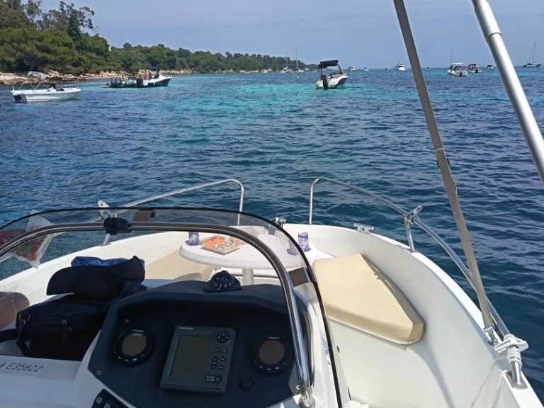 Location bateau Mandelieu-la-Napoule pas cher Flyer 550 Open S2