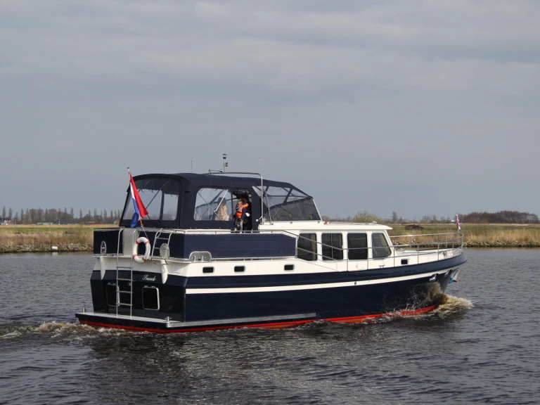 Bateau à moteur à louer à Gaastmeer au meilleur prix