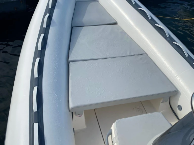 Location à Olbia - Bwa California 550 sur SamBoat