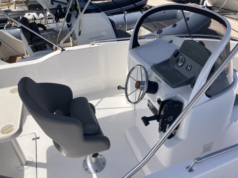 Louer Bateau à moteur avec ou sans skipper Nireus à Sanguinet
