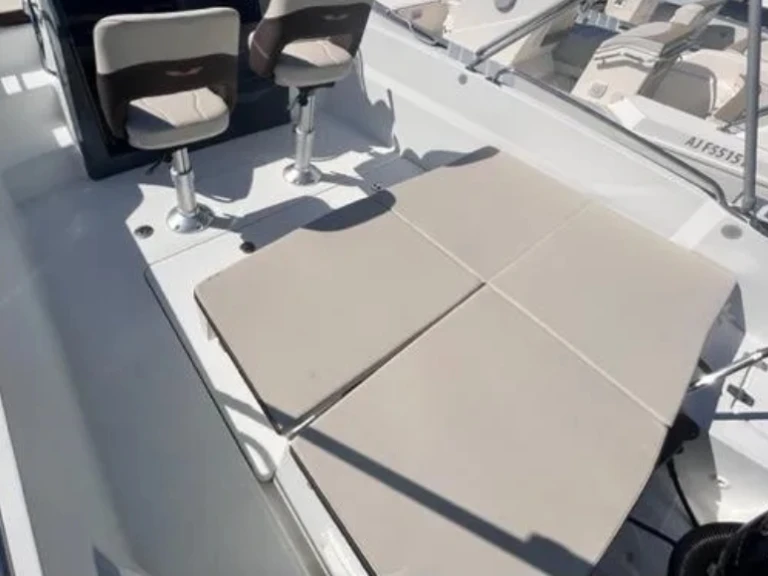Bateau à moteur à louer à L'Estaque au meilleur prix