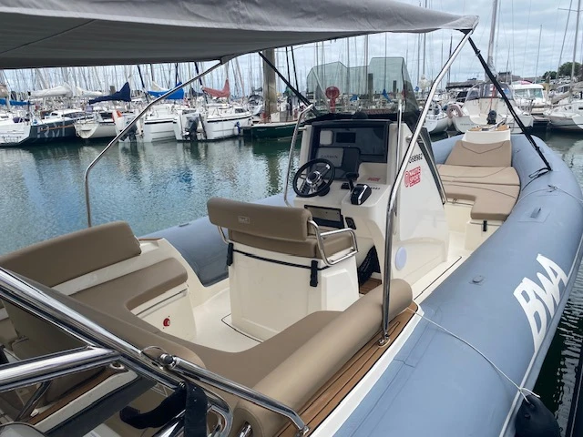 Location Semi-rigide à La Trinité-sur-Mer - Bwa Sport 26 GTO