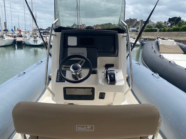 Location bateau La Trinité-sur-Mer pas cher Sport 26 GTO