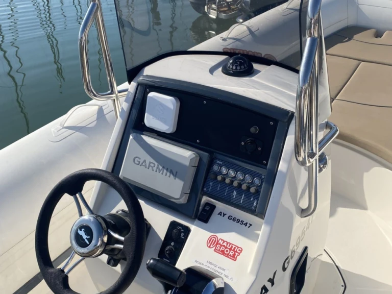Location bateau Bwa BWA 22 GTO à La Trinité-sur-Mer sur Samboat