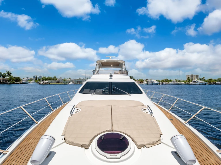 Louez un Azimut 64 Flybridge à Fort Lauderdale