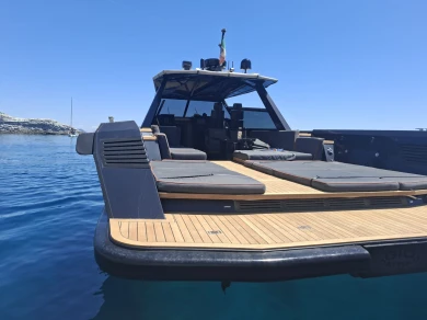 Motorboat for rent Porto Badino at the best price