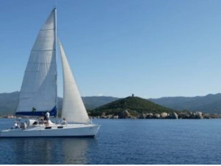 Location Catamaran Fountaine Pajot avec permis