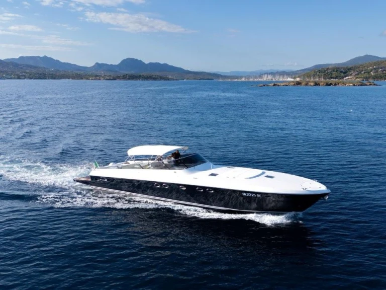 Location Yacht à Porto Rotondo - Itama Itama Fifty Five