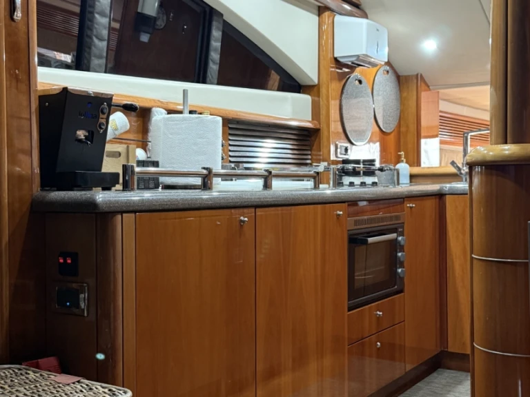 Location bateau Sunseeker Manhattan 74 à Agropoli sur Samboat