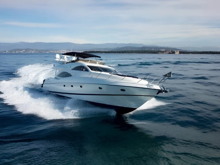 Yacht à louer à Agropoli au meilleur prix