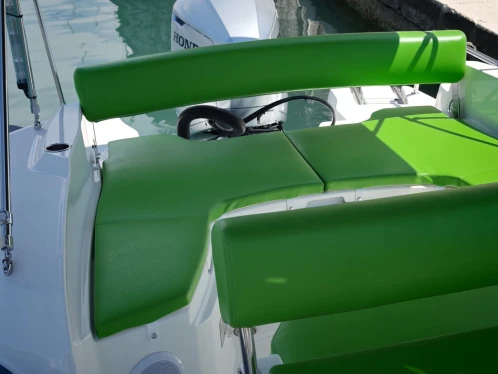 Semi-rigide à louer à Split au meilleur prix