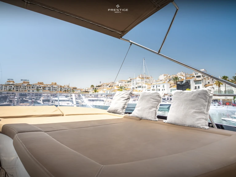 Location bateau Puerto Deportivo de Lujo en Marbella pas cher Prestige 500 Fly