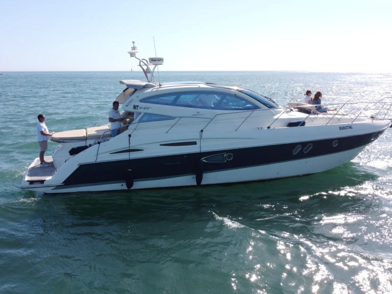 Location bateau Lisbonne pas cher Mediterranee 47 Hard Top