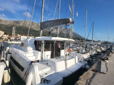 Alquiler Catamarán Bali con o sin  título de navegación