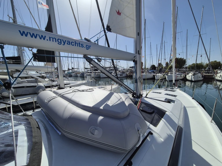 Location bateau Álimos pas cher Dufour 44