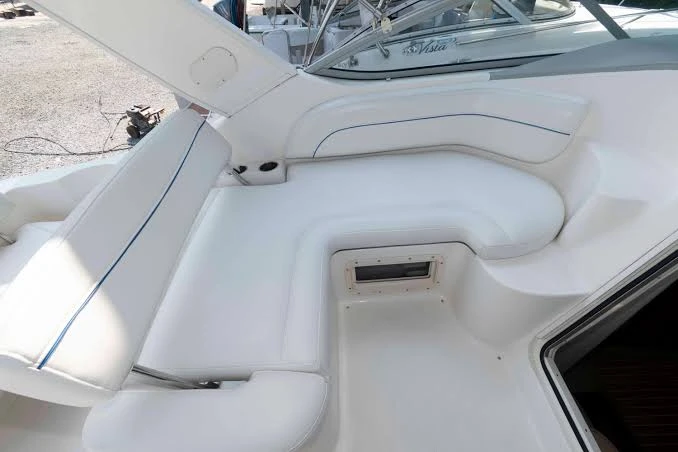 Location Bateau à moteur Bayliner avec permis