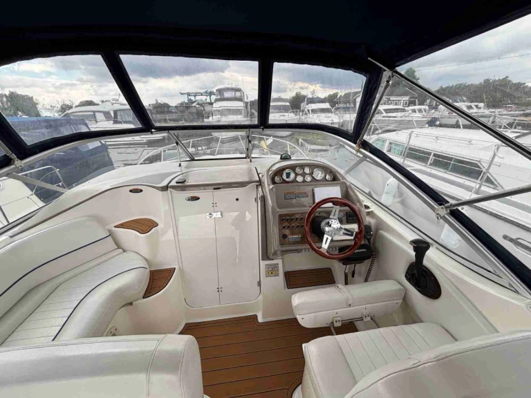Location à Nice - Bayliner Bayliner 285 Cruiser sur SamBoat