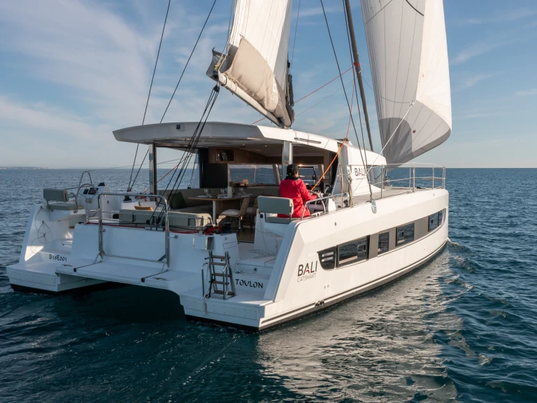 Location bateau Bali Bali Catsmart à Ribishi sur Samboat