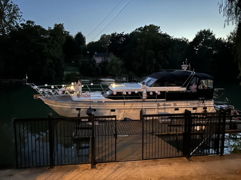 Bateau à moteur à louer à Lagny-sur-Marne au meilleur prix