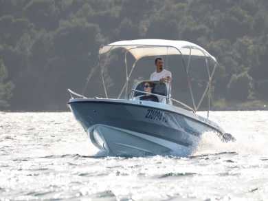 Orizzonti Andromeda charter bareboat or captained in  Pula