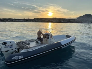 Altamarea Wave 24 charter bareboat or skippered in  Carnon-Plage
