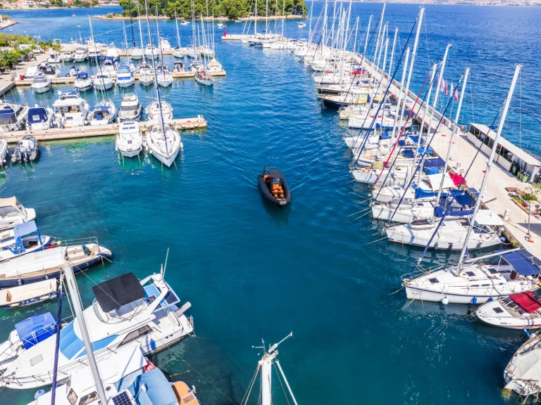 Location Semi-rigide Sea Marine avec permis