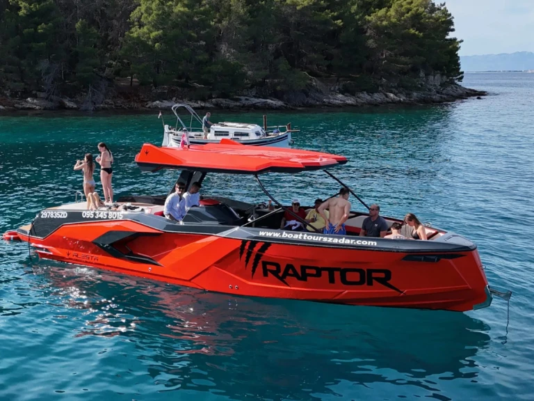 Louer Bateau à moteur avec ou sans skipper Alesta à Zadar