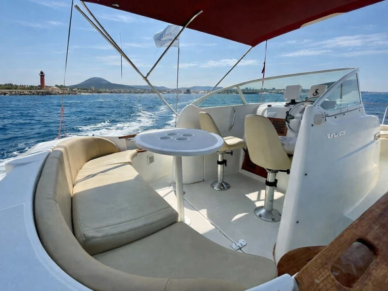Bateau à moteur à louer à Le Cap d'Agde au meilleur prix