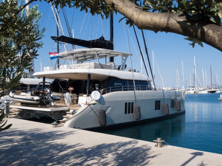 Catamaran à louer à Kaštel Gomilica au meilleur prix