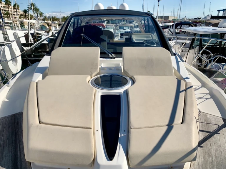 Location à Antibes - Cranchi M 44 sur SamBoat