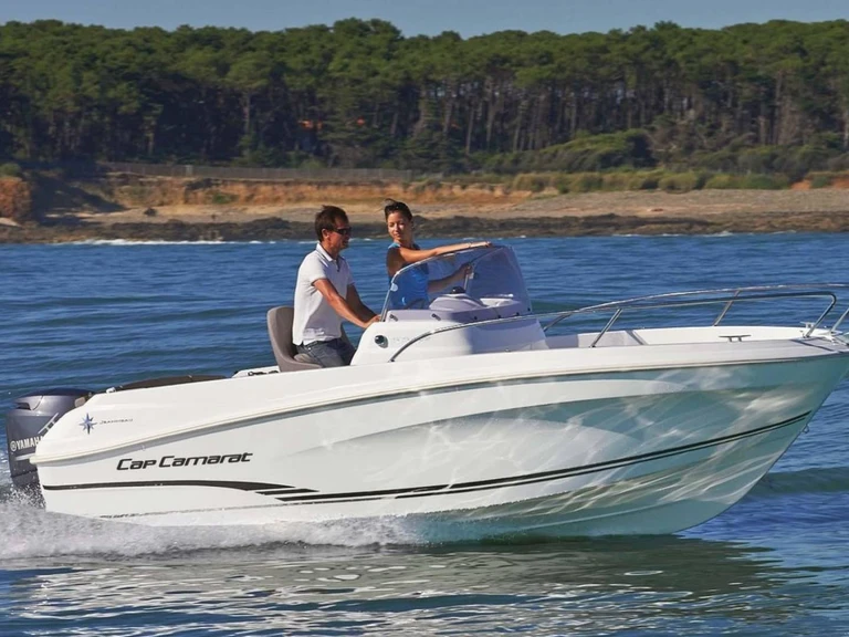 Location bateau La Spezia pas cher Cap Camarat 5.5 CC