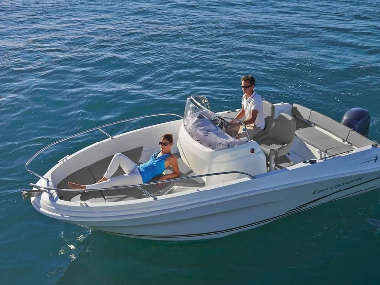 Location Bateau à moteur à La Spezia - Jeanneau Cap Camarat 5.5 CC