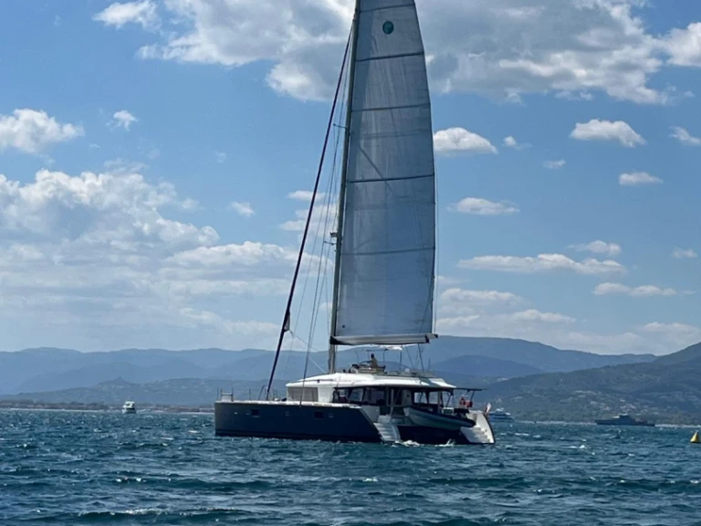 Location Catamaran Lagoon avec permis