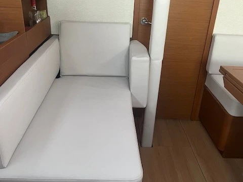 Location bateau Marseille pas cher Sun Odyssey 410