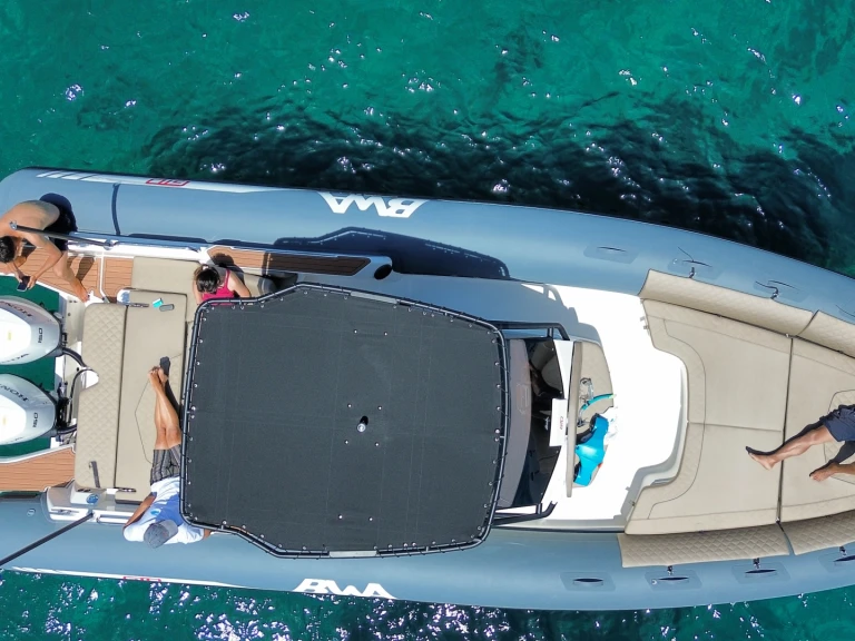 Location bateau Bwa 32gt à Porto Rotondo sur Samboat