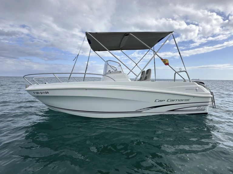 Location Bateau à moteur à La Spezia - Jeanneau Cap Camarat 5.5 CC