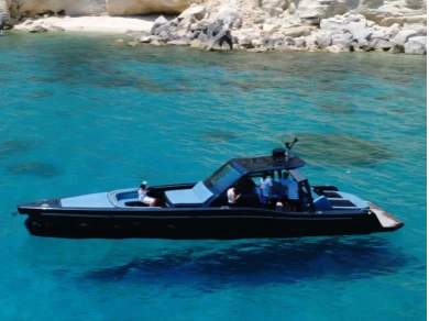 Maori Yachts Maori 50.22 Top Luxury charter bareboat or skippered in  Cagliari