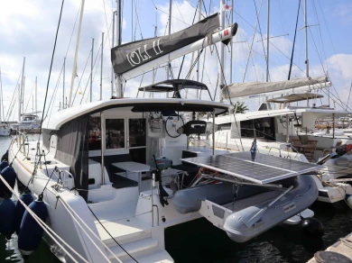 Alquiler de embarcaciones Lagoon Lagoon 40/4 cab enÁlimos en Samboat