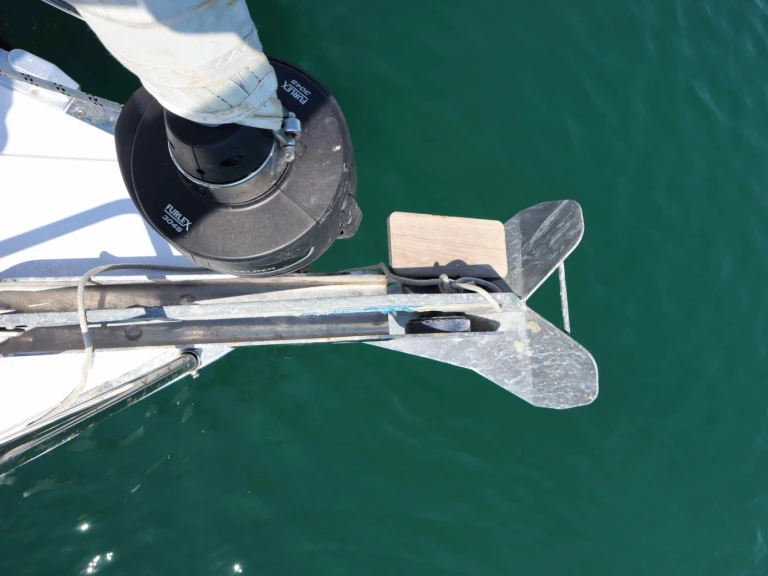 Bavaria Bavaria Cruiser 46 /4cab a louer à Álimos