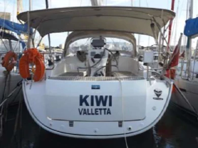 Rent a Bavaria Bavaria Cruiser 36 /3cab Kalkara