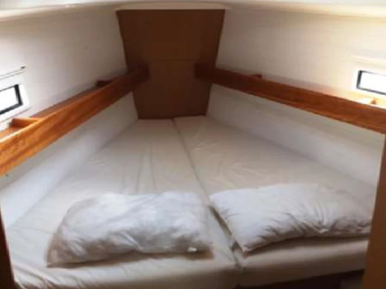 Location bateau Kalkara pas cher Bavaria Cruiser 36 /3cab