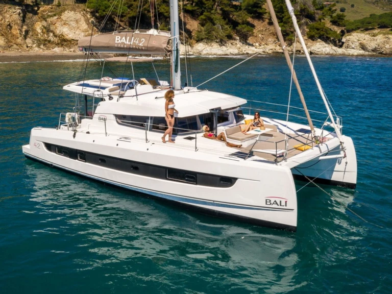 Location bateau Volos pas cher Bali 4.2 CAT/5 cab