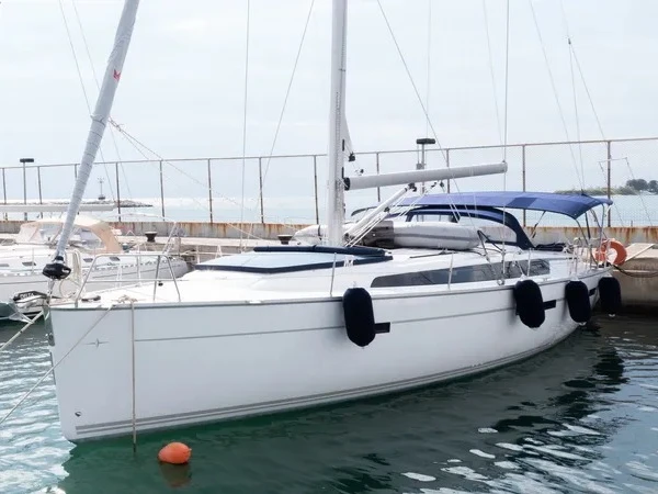 Location bateau Bavaria Bavaria Cruiser 46 /4cab à Volos sur Samboat