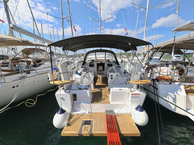 Louer Voilier avec ou sans skipper Elan à Biograd na Moru