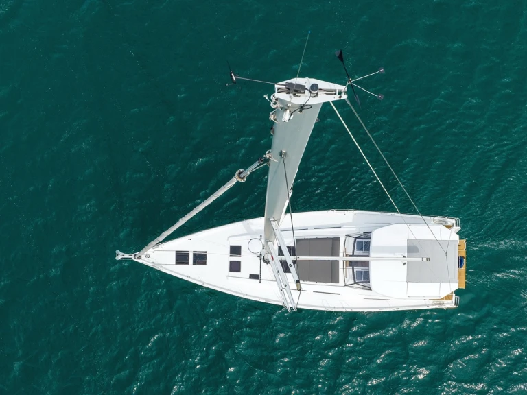Louez un Hanse Hanse 588 à Biograd na Moru