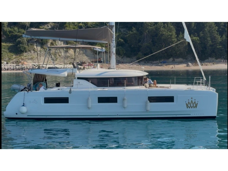 Location bateau Lagoon Lagoon 46 AC&GEN/ WM/ CAM/ WI-FI 2025 à Benítses sur Samboat
